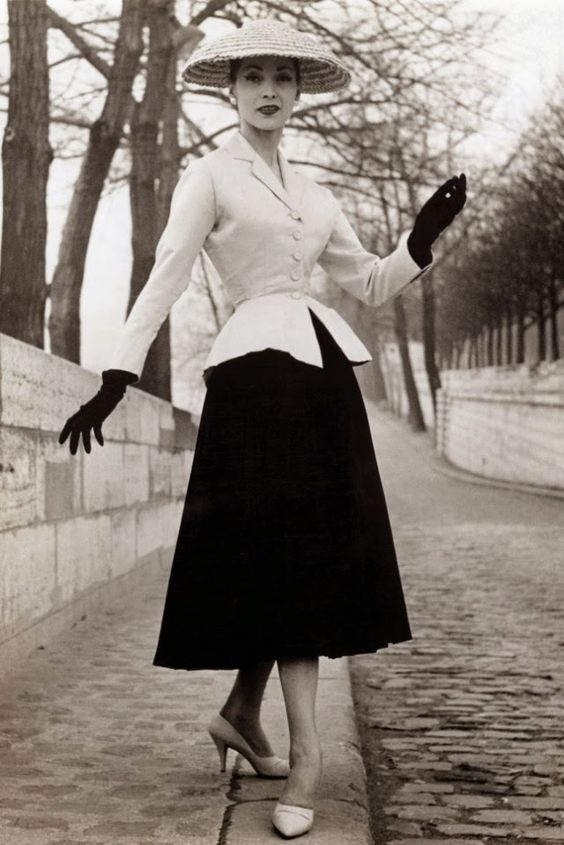 New Look, Maison Dior, 1947 (Pinterest)