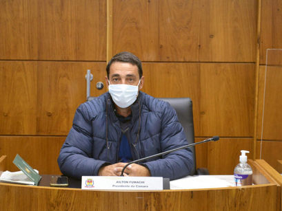 Ailton sugere revisão no contrato do transporte coletivo