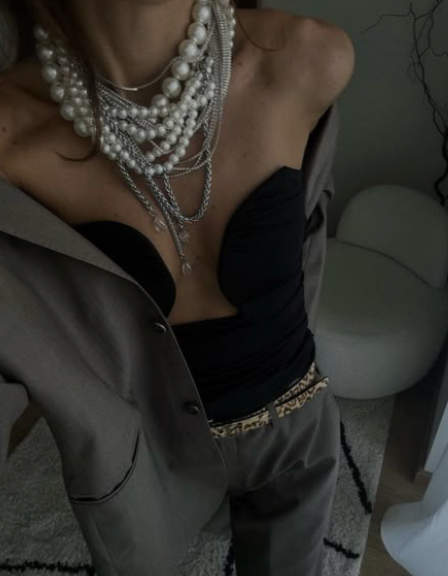 Holiday Outfits for Every December Moment