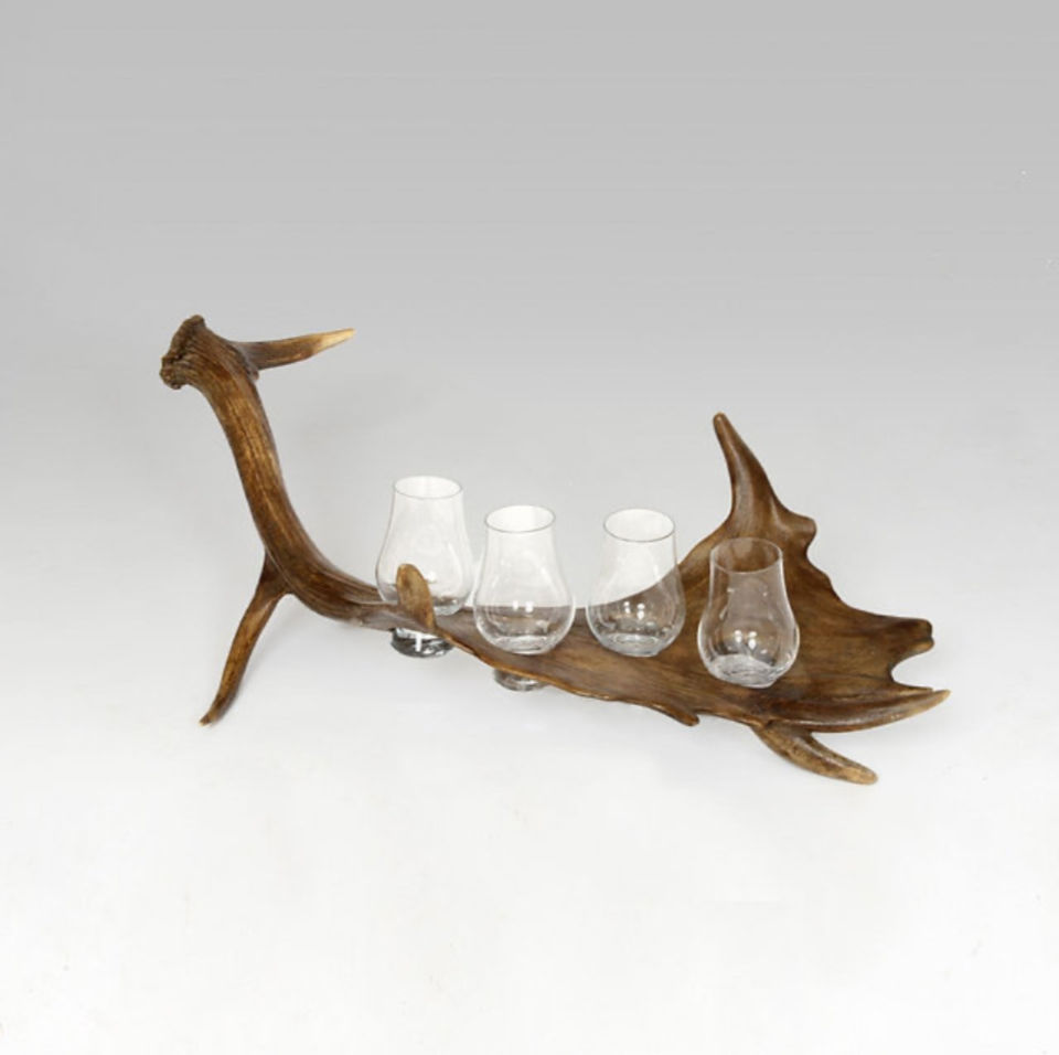 Thumbnail: Fallow Deer Antler Whisky Flight