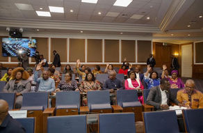 “ANGOLA MODERNIZA PASSAPORTE: NOVO DOCUMENTO ELECTRÓNICO REFORÇA SEGURANÇA E VALIDADE”