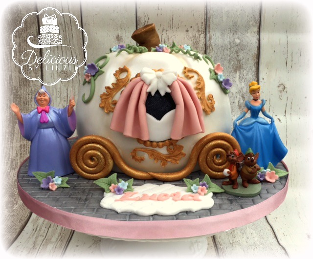 carriage cake