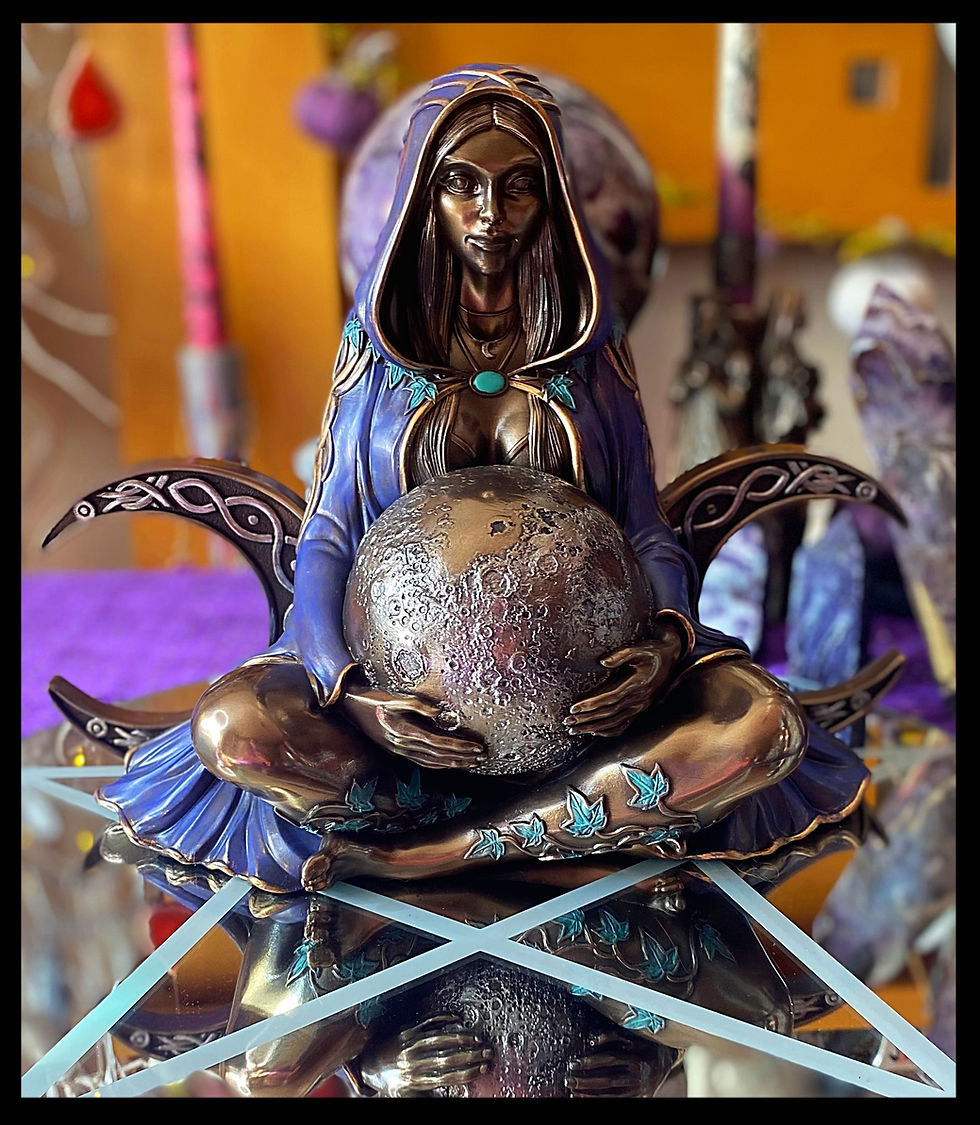 Thumbnail: Triple Moon Goddess