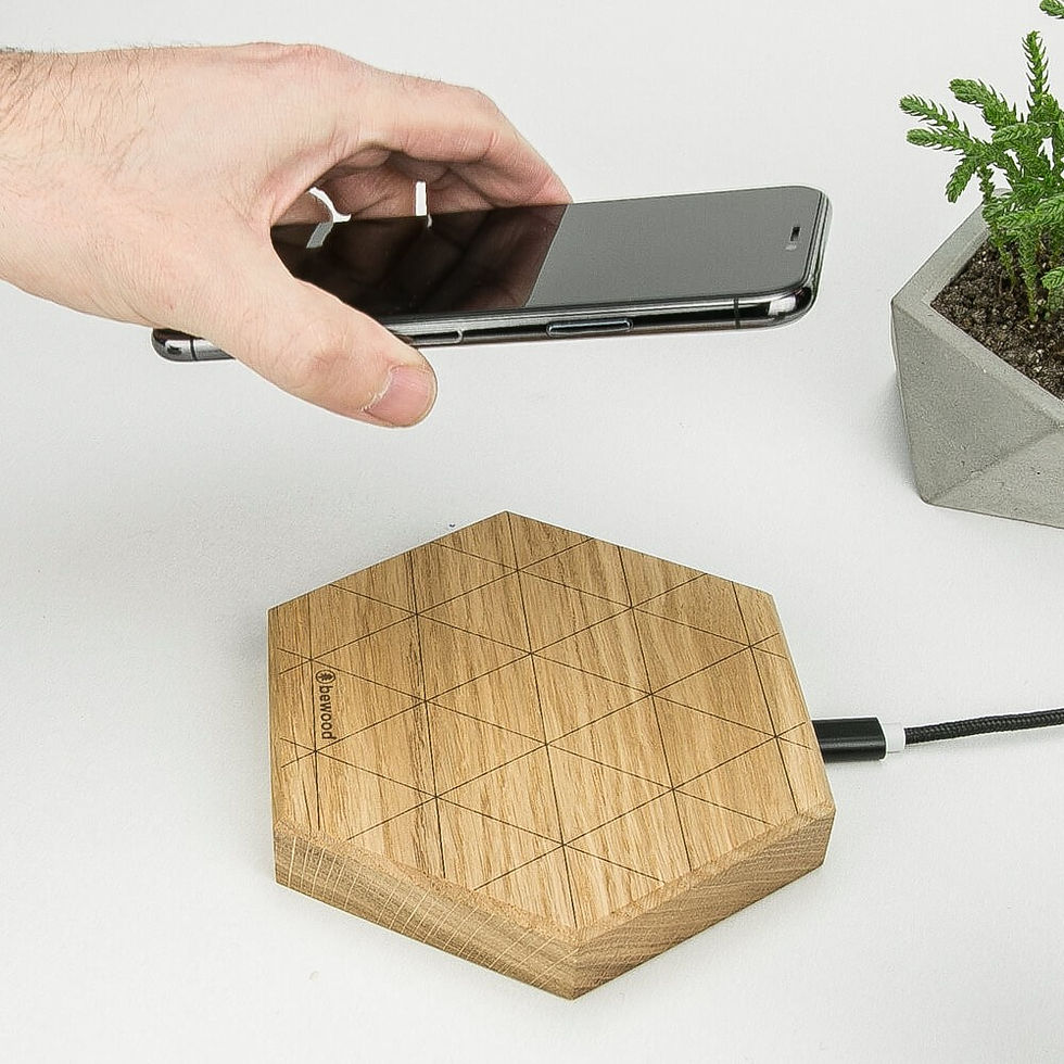 Miniatyrbild: Trådlös laddare HEXAGON EK QI 15W