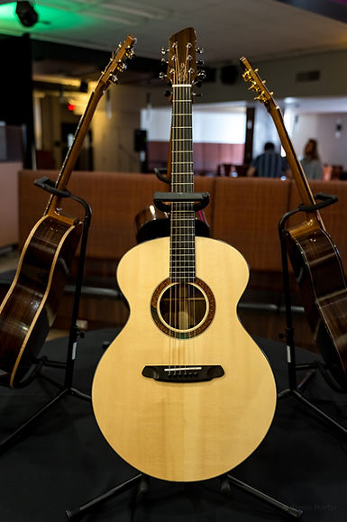Guitare Mini-jumbo