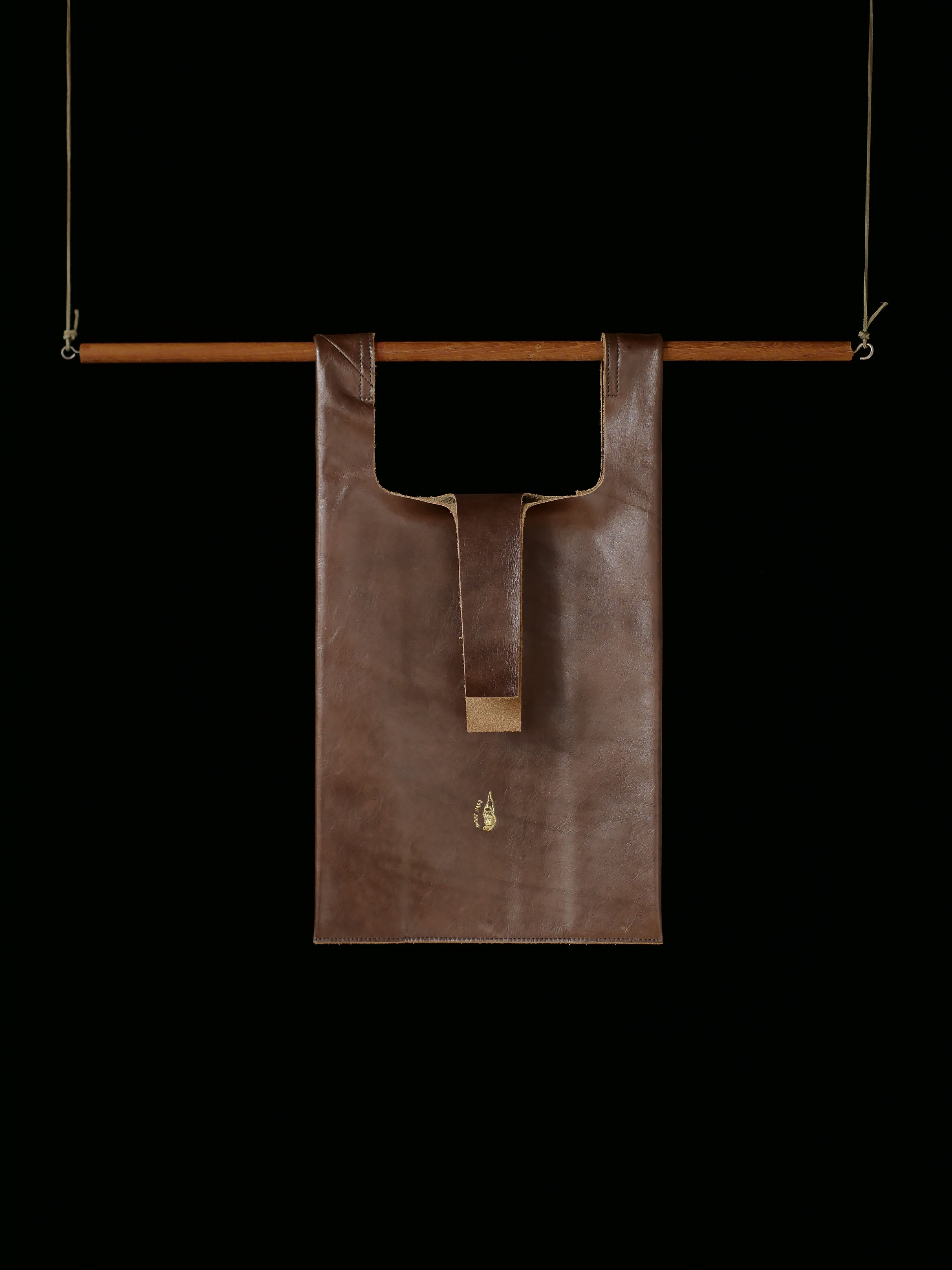 Sustainable Leather Bag M