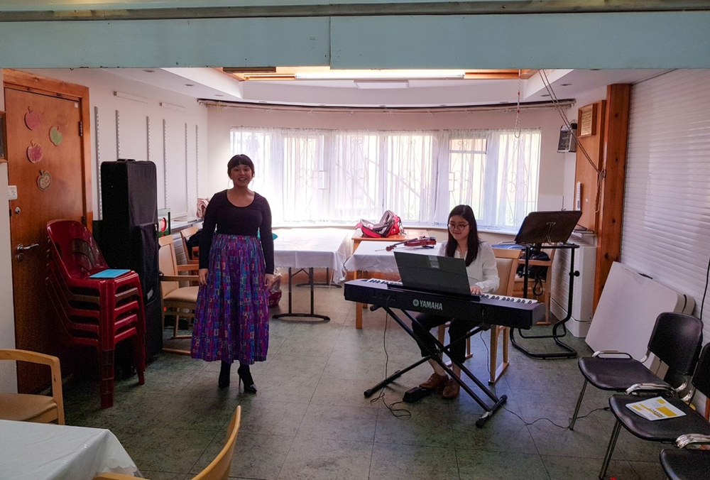Outreach concert at Beenstock Care Home The Sun Project