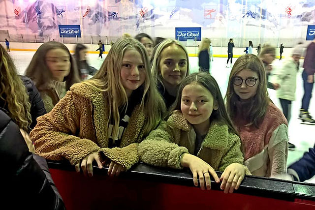 Year 9 and 10 Trip Belfast 2019 app 22