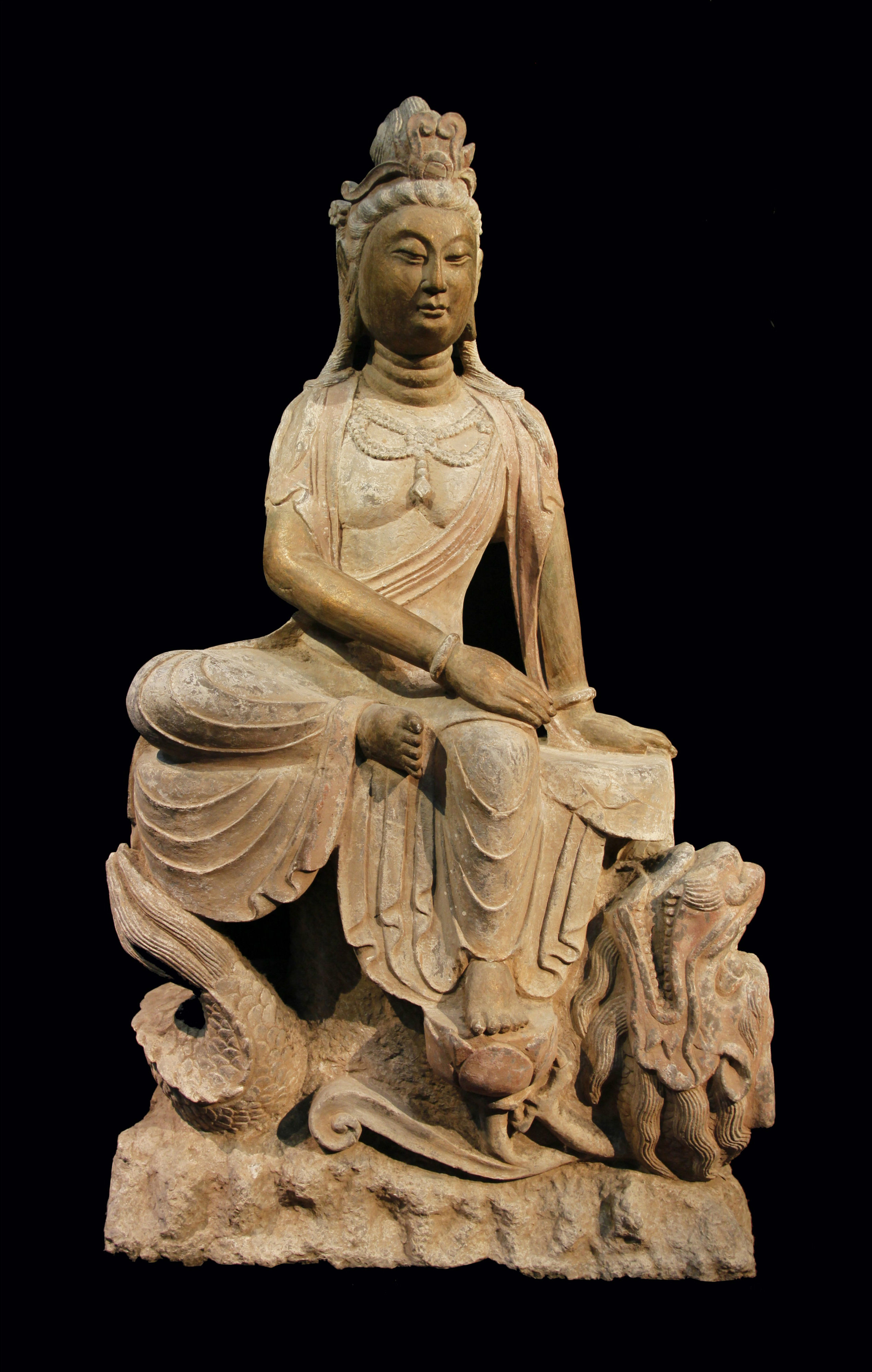 唐代 石雕觀音坐獅像