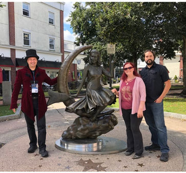 Guide David with customers