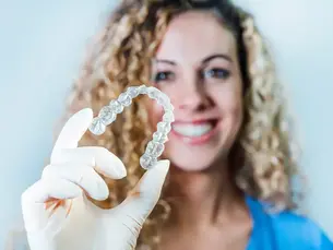 Şeffaf Plak Tedavisi 2024