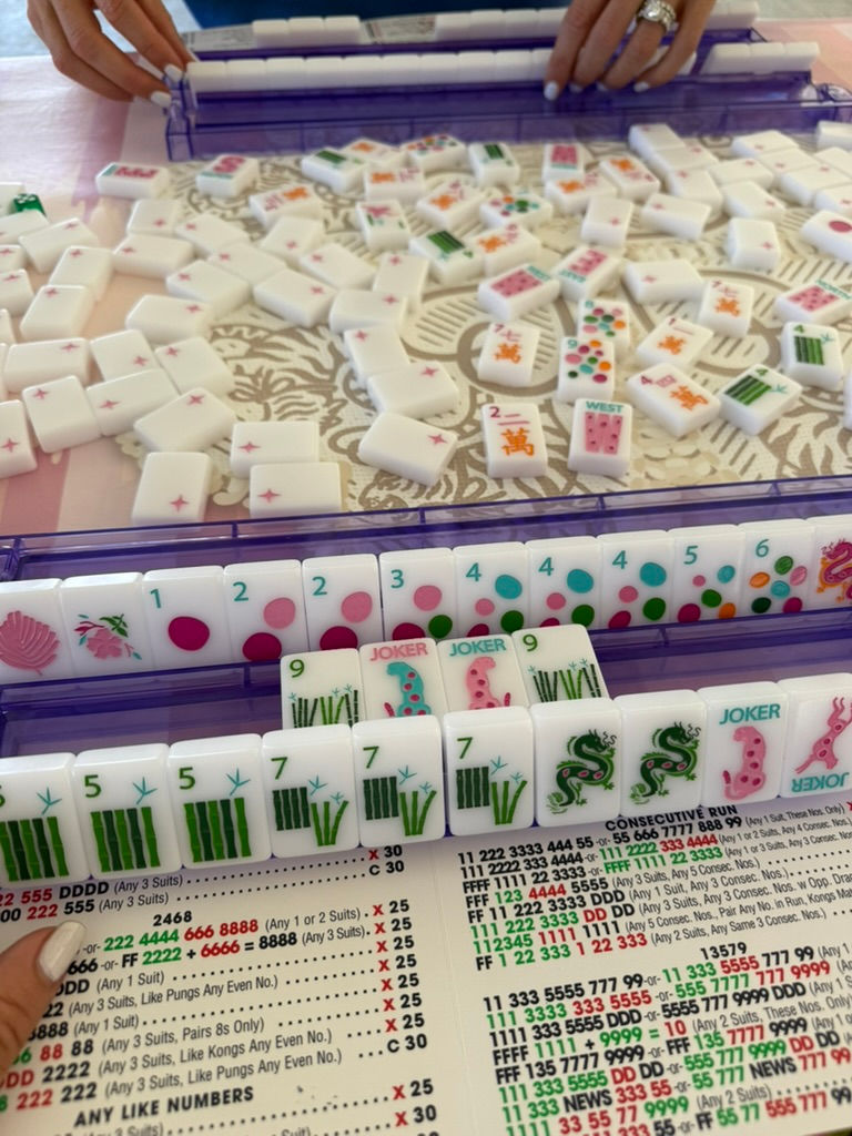 Jokers are the best mahjong tiles. 