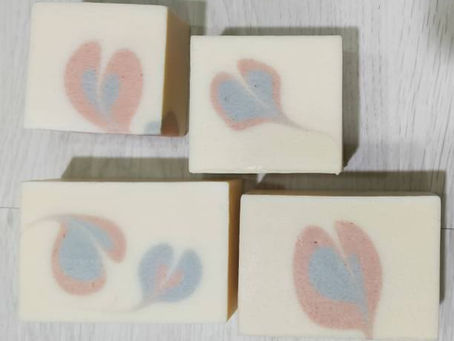 杏桃榛果洗顏皂-客戶特製款...媽媽們必用皂