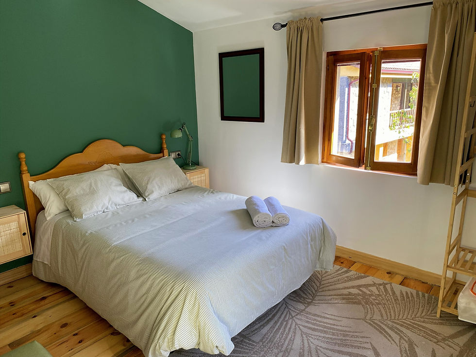 Habitación doble de Legendarium Casa Rural con vistas a la montaña, Salamón