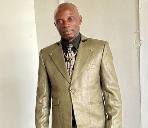 mzee wa kanisa_edited.jpg