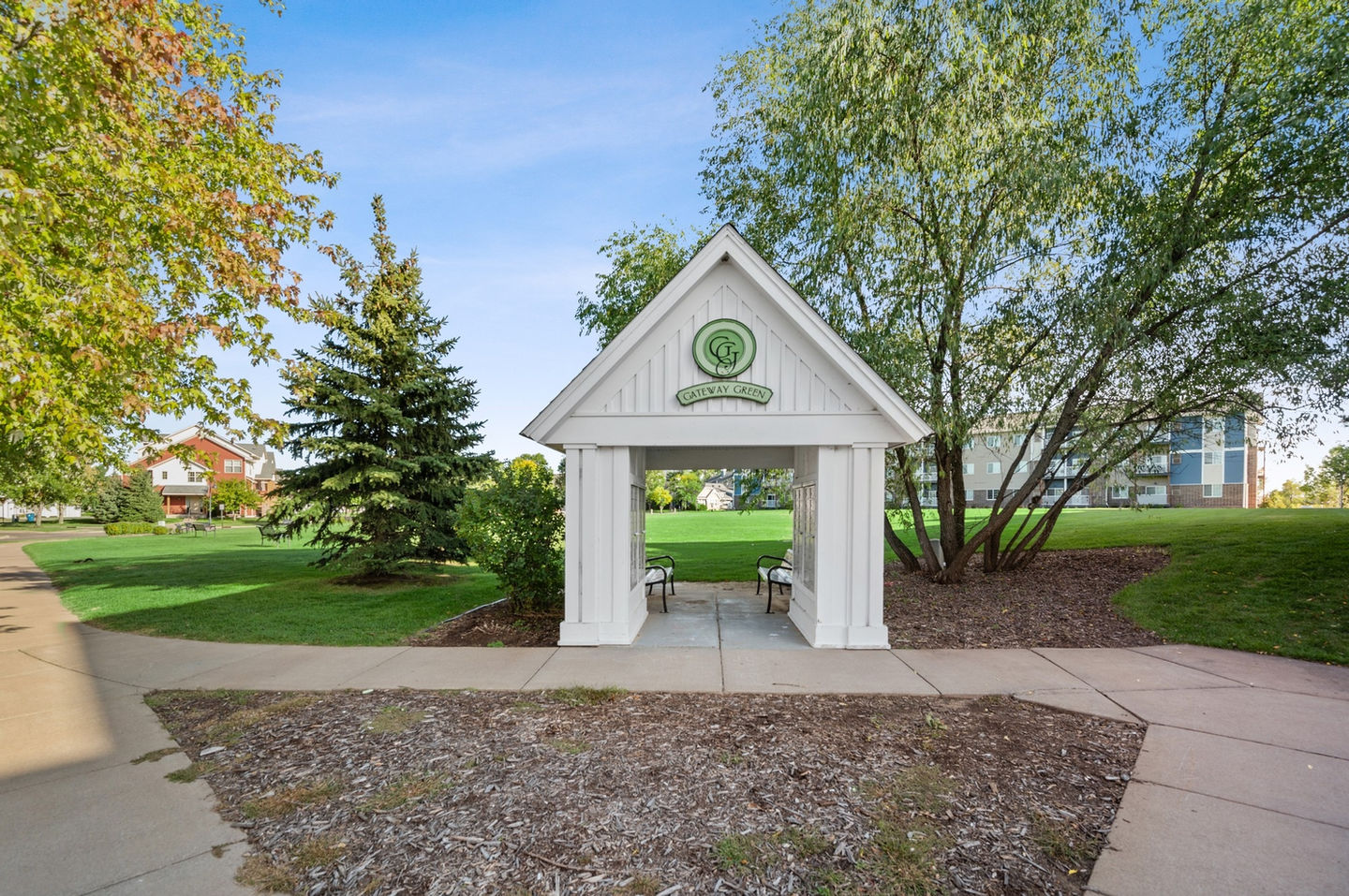 35_4647WyngateWay_2039_DownloadforMLS_2000x1333