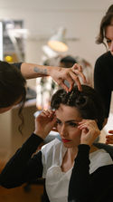 Maskenbildnerin Thunerseespiele Maske Make Up Hair Wig Perücken Design Openair Bühne Musical Thun Bern