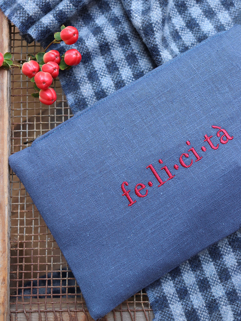 Miniatura: Pochette in lino ricamata | PENSIERI