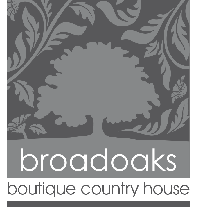 Broadoaks-logo_Boutique-Country-House_cm