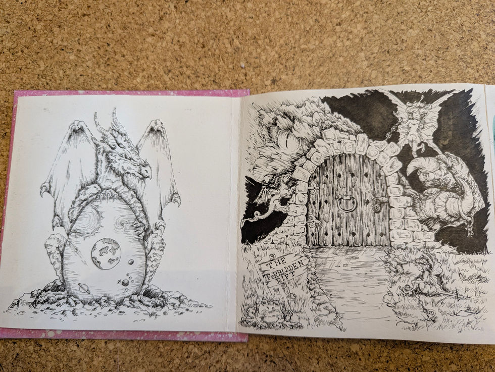 Detaillierte Schwarz-Weiß-Illustration eines Drachen zwischen Gebäuden, Smaugust-Challenge.