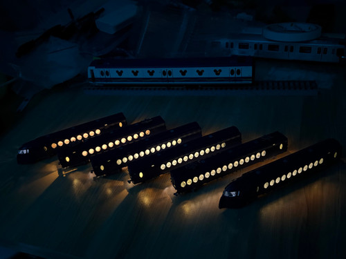 南海50000系室内灯 | Densha.Me