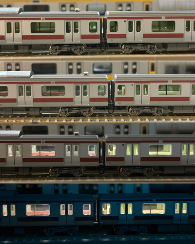 K社近郊型電車(二階建てグリーン車付)室内灯 | Densha.Me