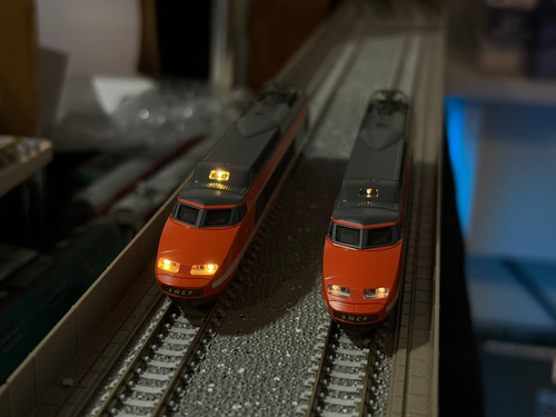 電車用ライトユニット | Densha.Me