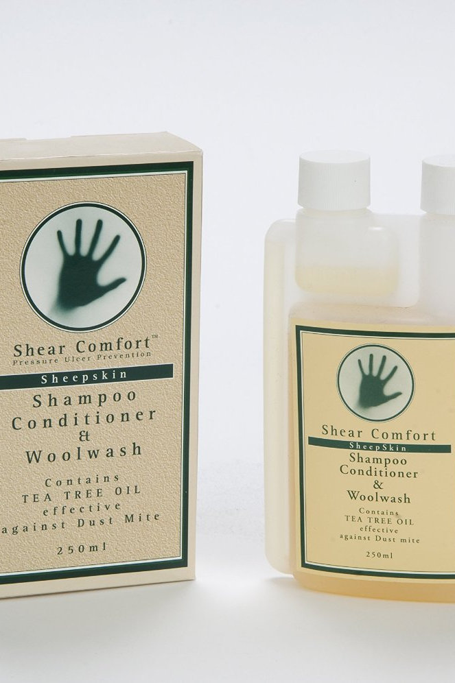 Natural Wool and Sheepskin Shampoo