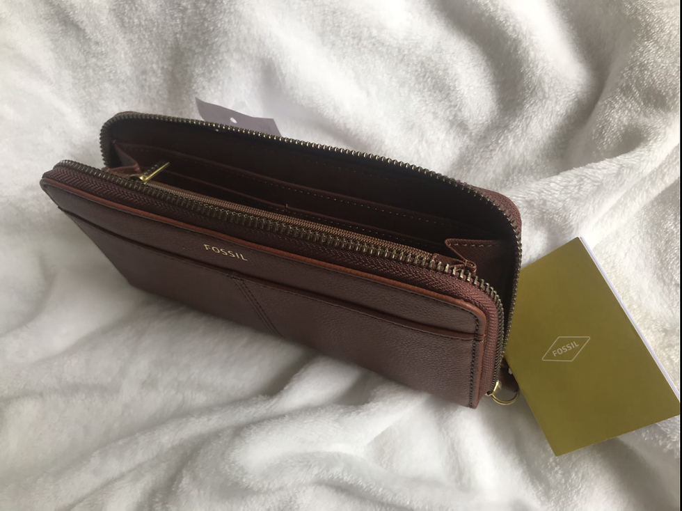 Thumbnail: Fossil Women’s Brown leather wallet 