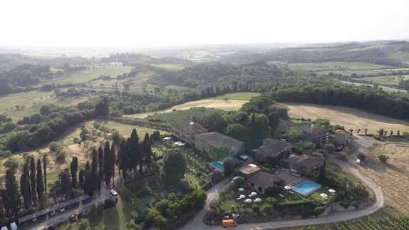 Borgo Stomennano Wedding. Tuscany, Italy