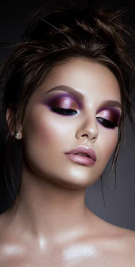 Hair- & Make-up Artist Ausbildung_edited.jpg