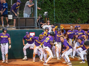 LSUS Baseball team celebrates historic win.