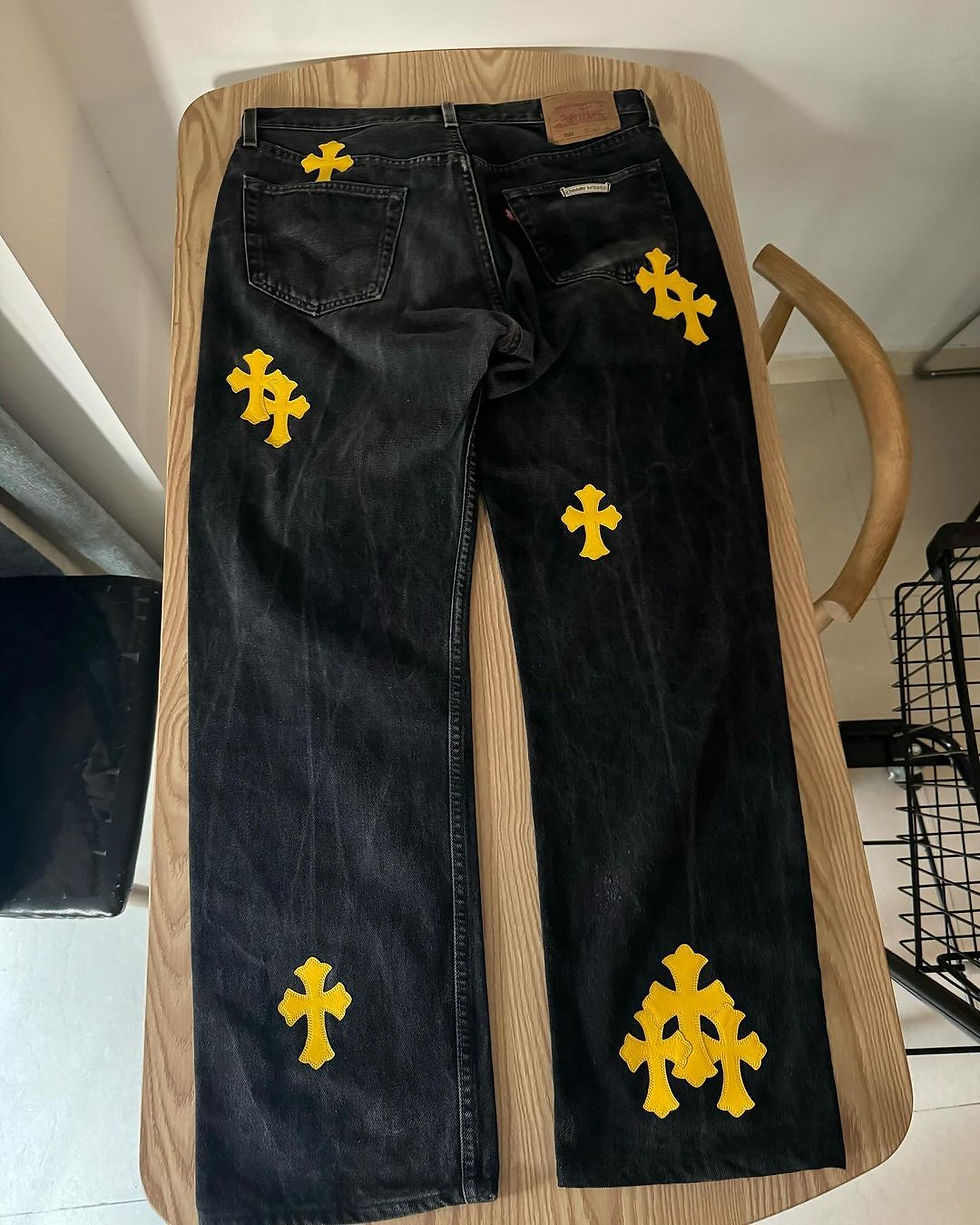 Thumbnail: CHROME HEARTS YELLOW CROSS PATCH JEANS