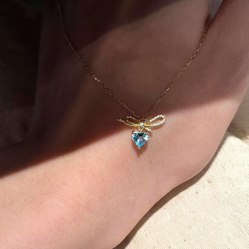 Thumbnail: Elegant 925 Sterling Silver Heart Necklace