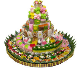 tumpeng 200 kue