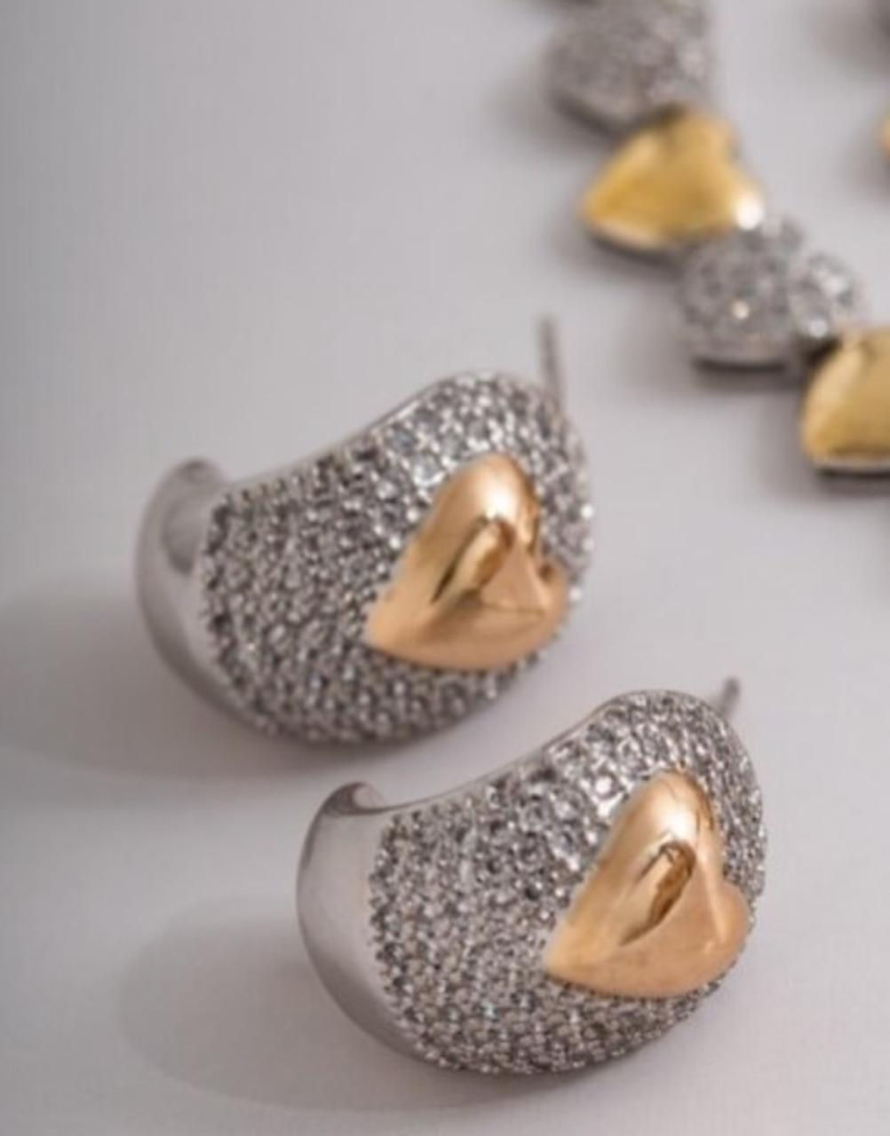 Brinco  Coração Dourado 