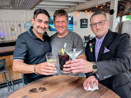 Sammy Spring Happy Hour a Hit in Mineola