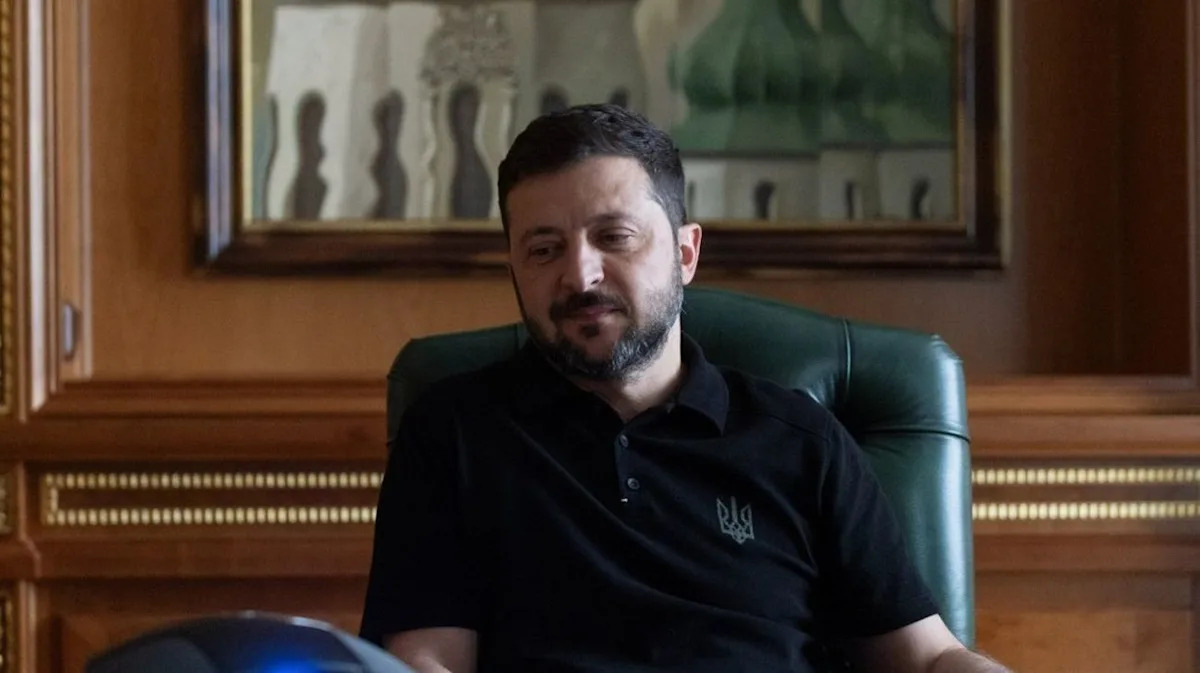 zelenskyy_and_macron_discuss_ukraine_and_moldovas_eu_integration_plans_