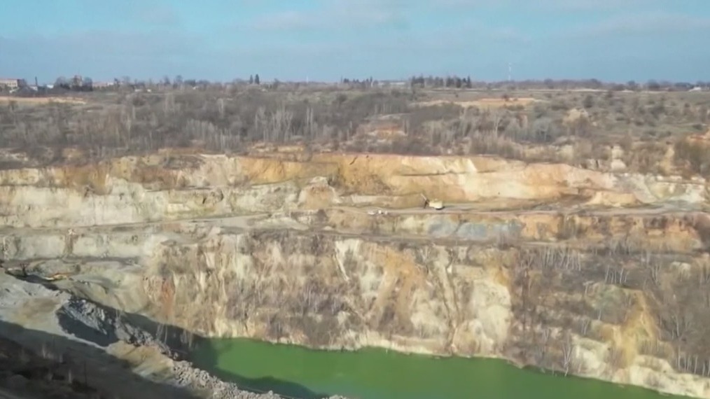 us_and_ukraine_sign_major_economic_investment_agreement_for_rare_minerals_