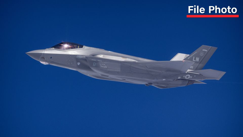 us_f35_hit_by_suspected_iranian_fire_in_first_such_strike_of_the_war