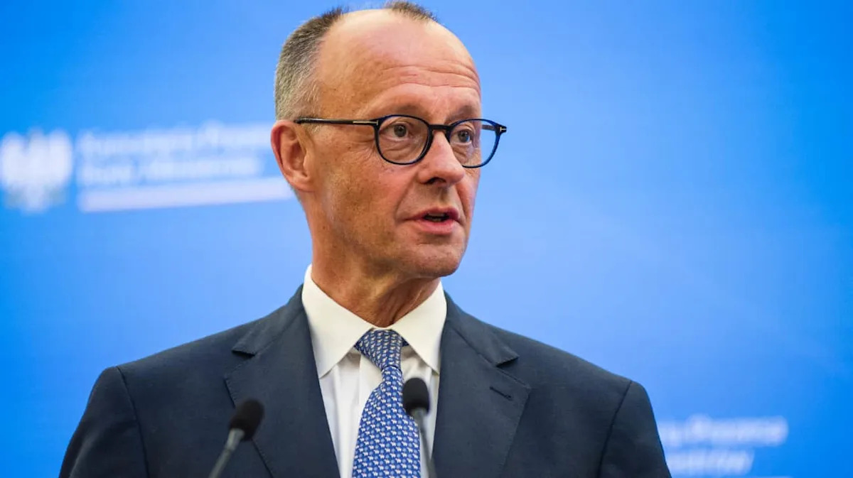 germanys_merz_backs_trumps_military_aid_strategy_for_ukraine_