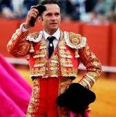MADRID: Antonio Ferrera corta una oreja
