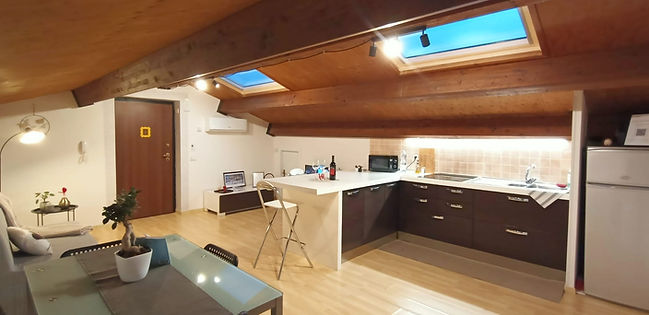 WhatsApp Image 2025-02-23 at 16.03.29 (6).jpeg