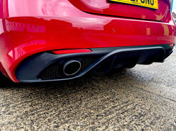 Alfa Romeo Giulia 2.0T Veloce 4dr