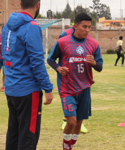 'MARIACHI' FERNANDEZ SE PUSO LA 'VERDE Y BLANCA'