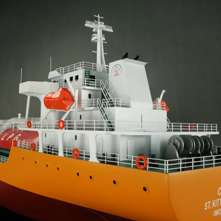 Thumbnail: Large 100cm Natural Gas Tanker Models