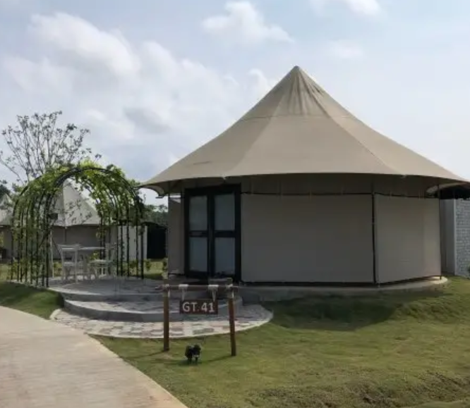 Thumbnail: New Luxury Glamping Safari Cabin Tent