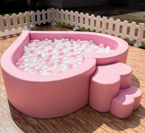 Thumbnail: Custom Heart Soft Ball Pit & 2000 Balls