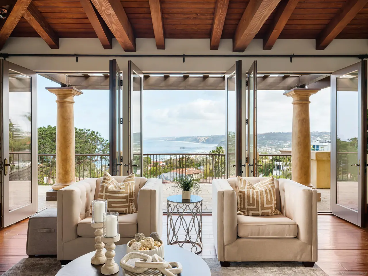 7682 Hillside Dr, La Jolla.webp