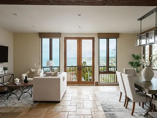 7682 Hillside Dr, La Jolla suite.webp
